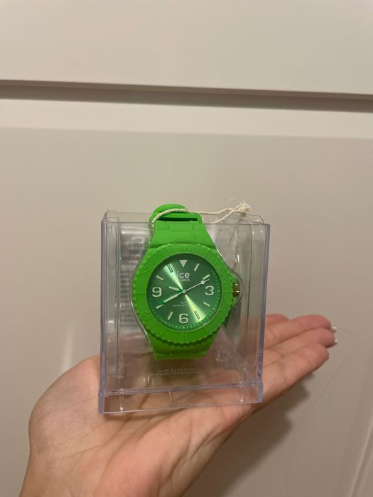 Часовник Ice watch