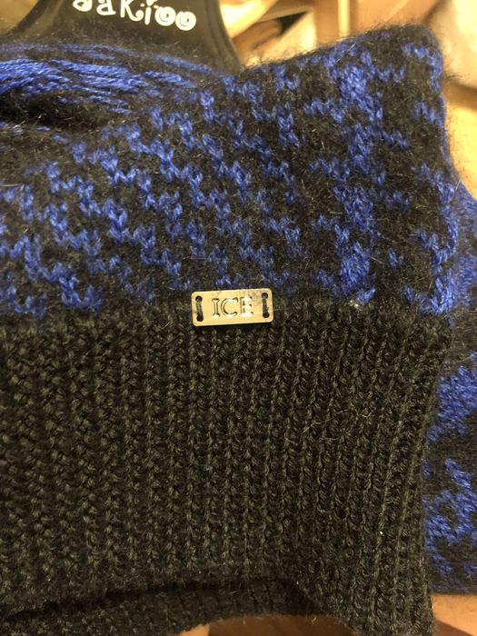 Продам Женский полувер