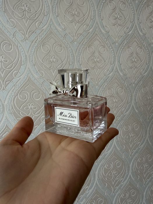 Продам туалетную воду Miss Dior