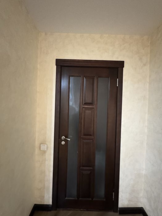Продаются двери ,хорошие 4 штуки
