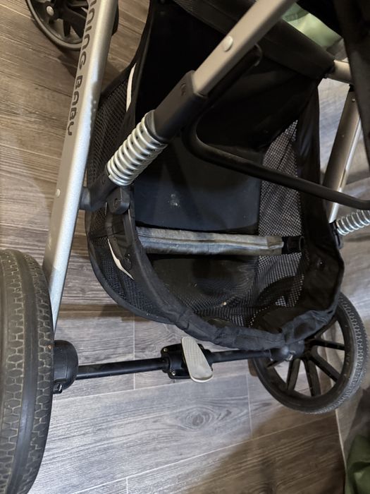 Детская коляска Ining baby с матрасом