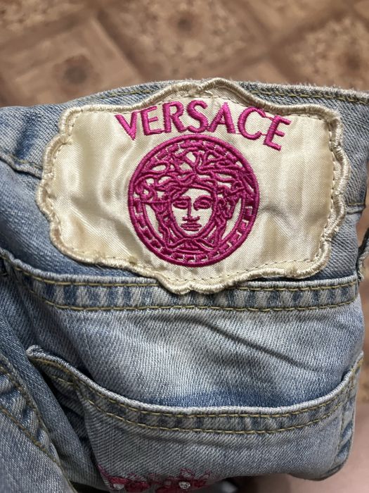 Джинсы версачи кутюр
