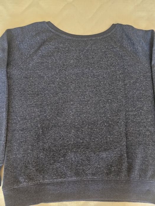 Дамска блуза с дълъг ръкав