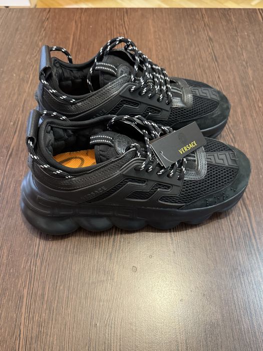 Versace Chain Reaction