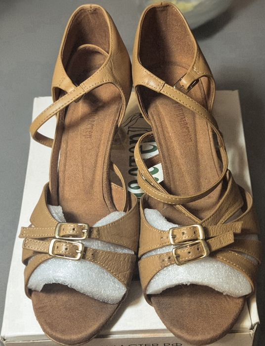Туфли для бальных танцев