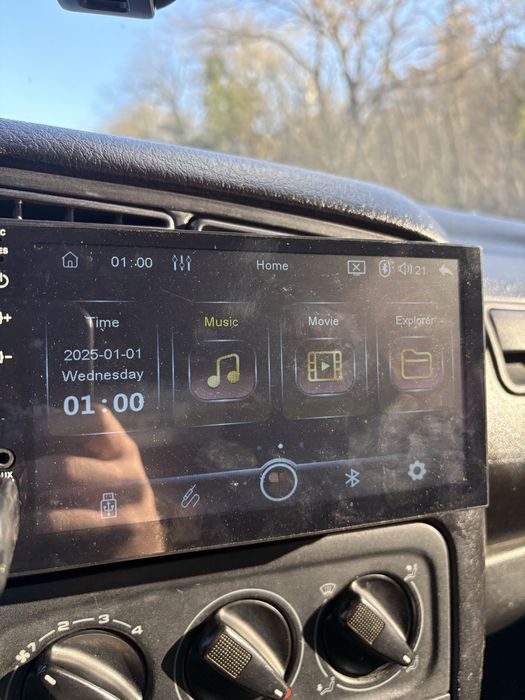 1 дин мултимедия със Car Play bluetooth,USB