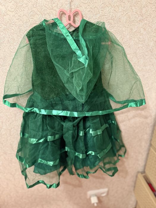 Продам платье елка