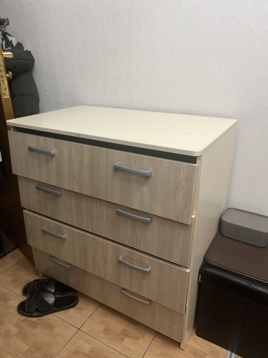 Продам комод 4000 тг