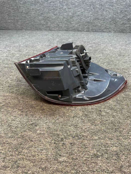 Stop aripa stângă BMW X5 F15