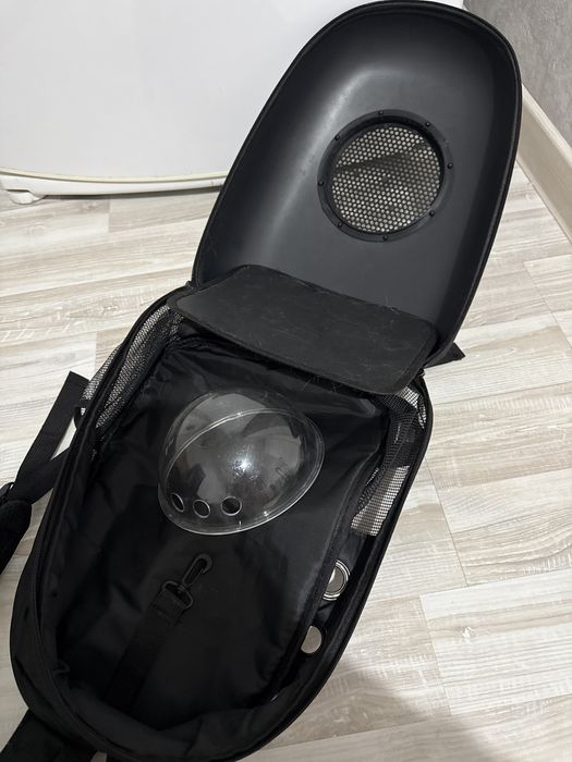 Продам переноска- рюкзак для животных