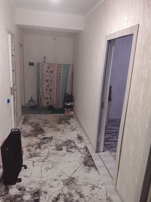 Срочно сотилади Зангиата новостройка 34000 га срочно 45 квадрат 2 хона