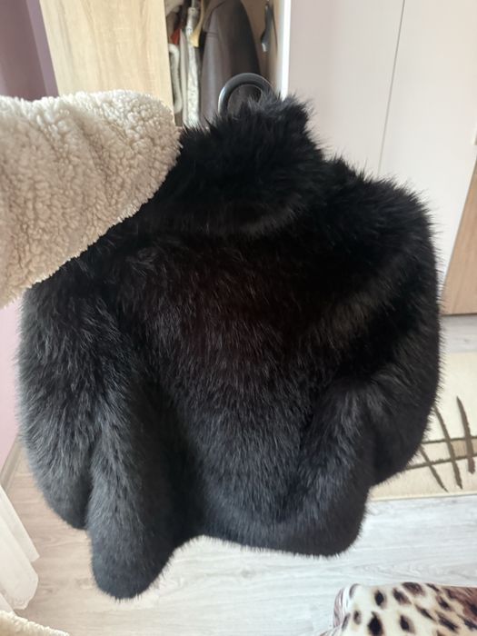 Черен кожух,марка Манго,размер S