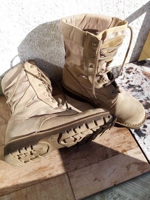 Bocanci combat,militari,desert