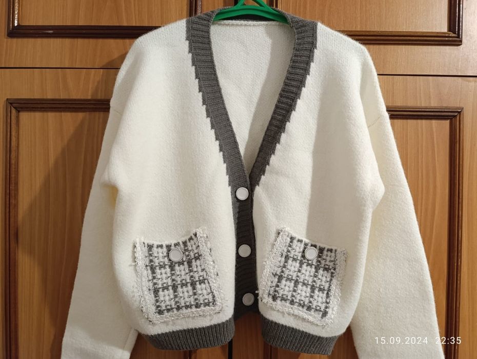 Продам женскую одежду