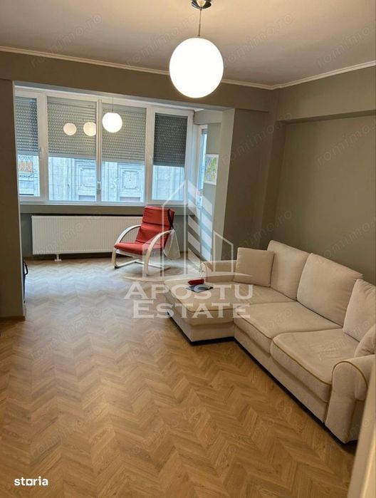 Apartament 2 camere, etaj intermediar, renovat in Piața Libertatii — fotografia 2