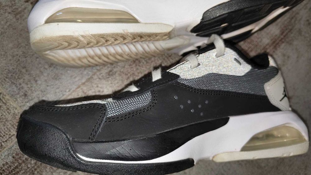 NIKE Jordan Air 200E, номер 37.5, стелка 23.5см, отлично състояние