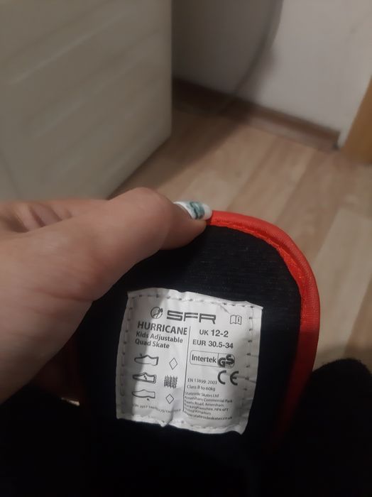 Ролкови кънки SFR