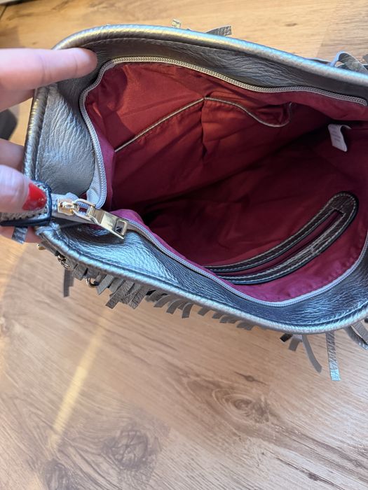 Ефектна дамска чанта