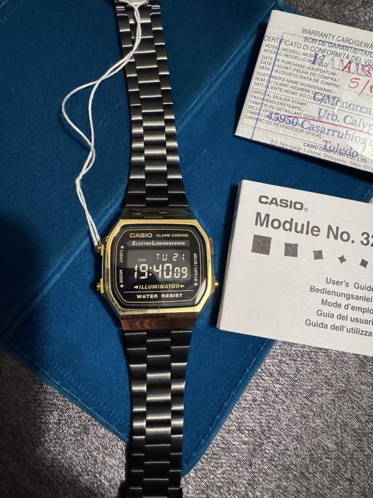 Ceas Casio vintage A168WEGB-1B Retro Mirror Watch