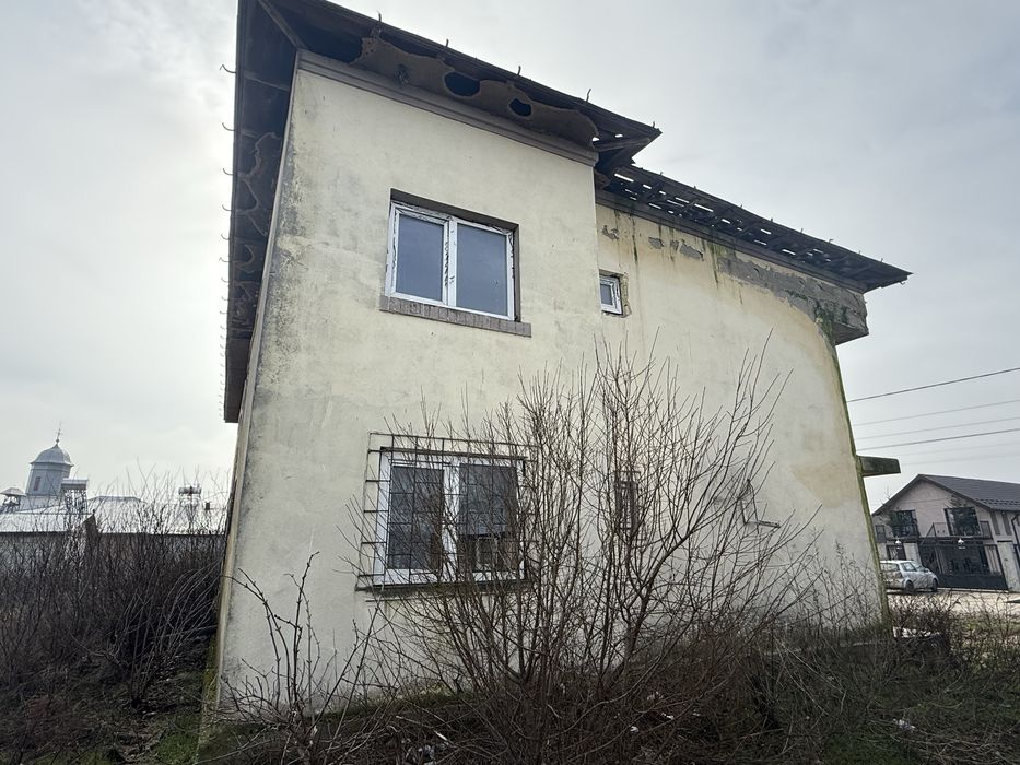Vand cladire - Spatiu comercial Mogosani