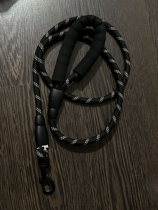 Поводок для собак