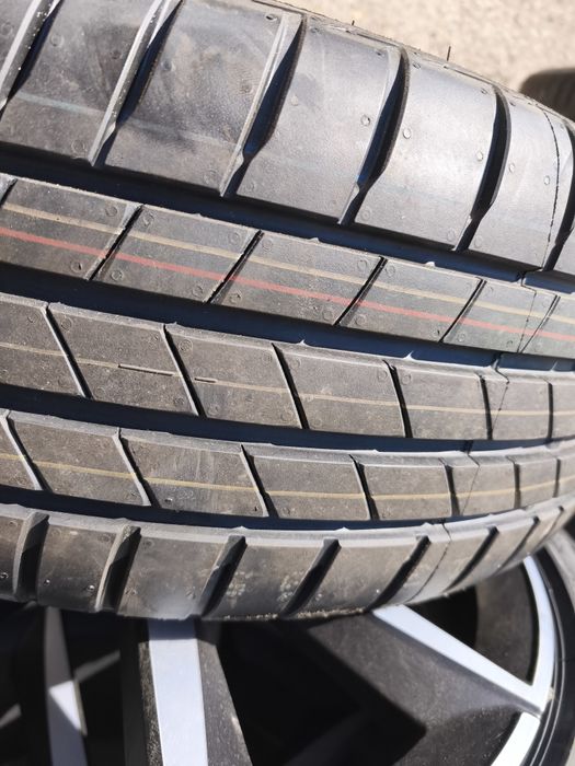 18" оригинални алуминиеви джанти за Toyota Yaris 19-2026г.