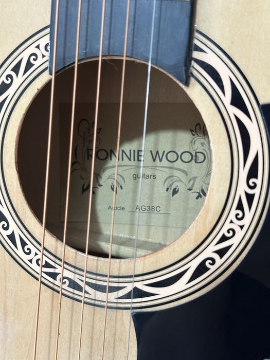 Акустическая гитара Ronnie Wood