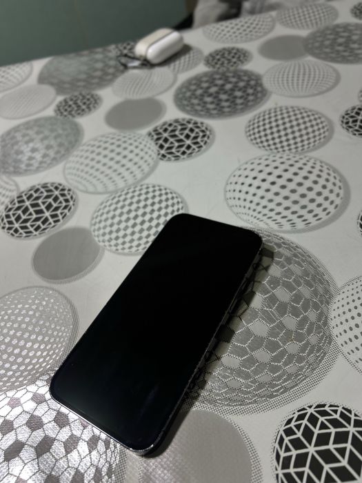 Продам айфон 14 про макс