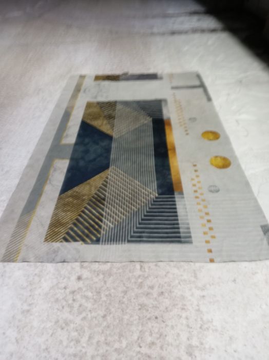 Кавер харошым состояния 2500тенге