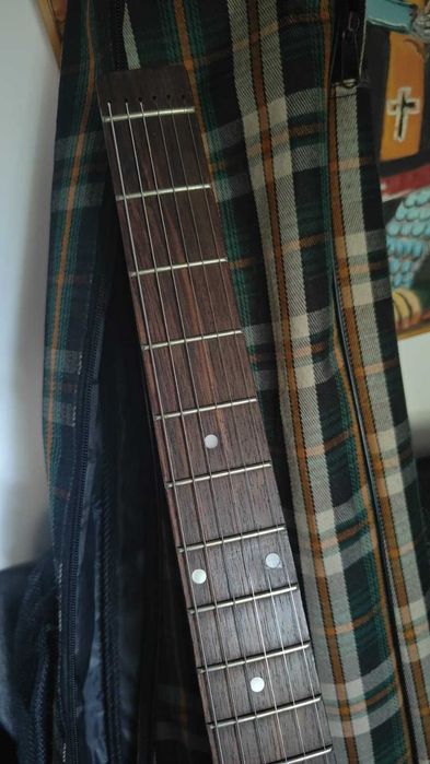 Vand Arrow Silent Guitar - chitara de calatorie