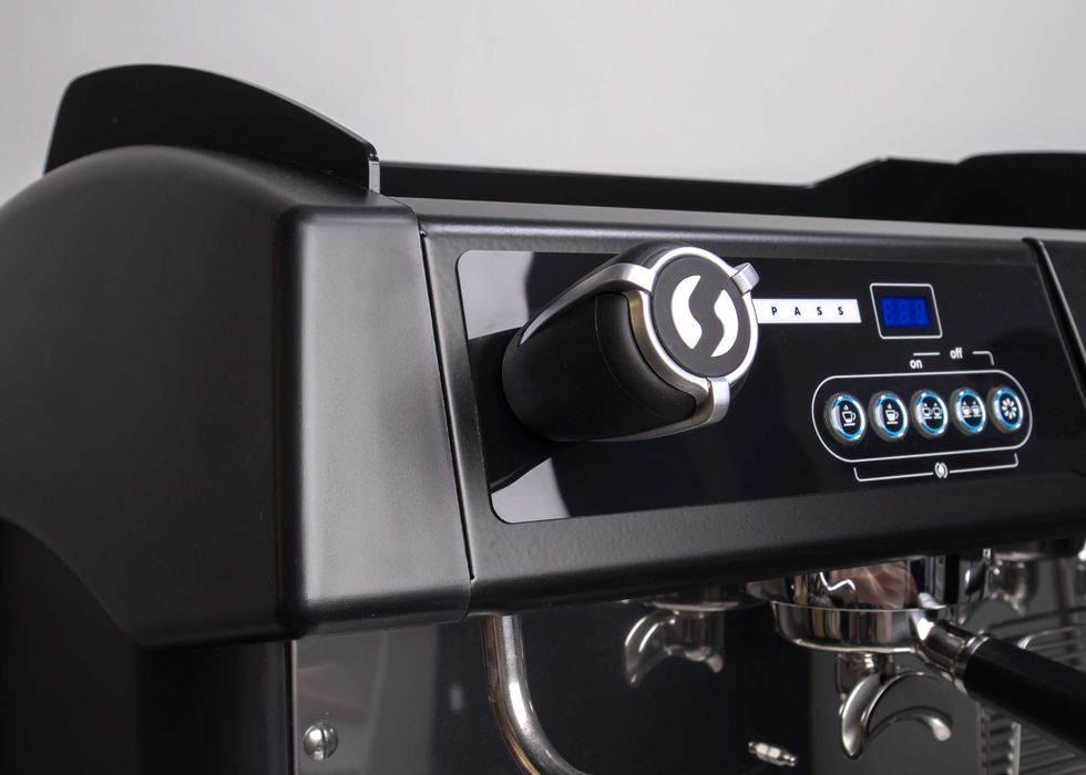 Espressor profesional COMPASS Multiboiler