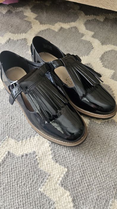 Pantofi piele ecologica, lac 36