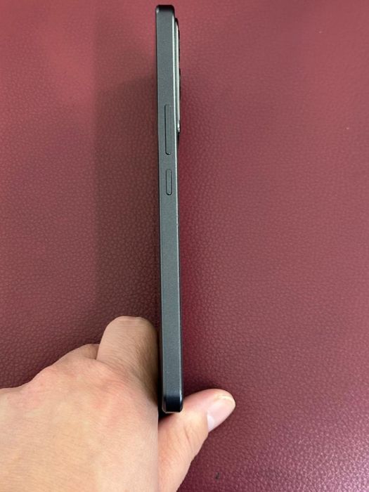 Продам телефон..