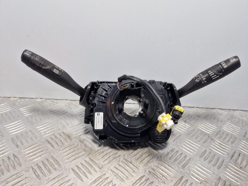 Spira cu volan incalzit si manete Opel Crossland X