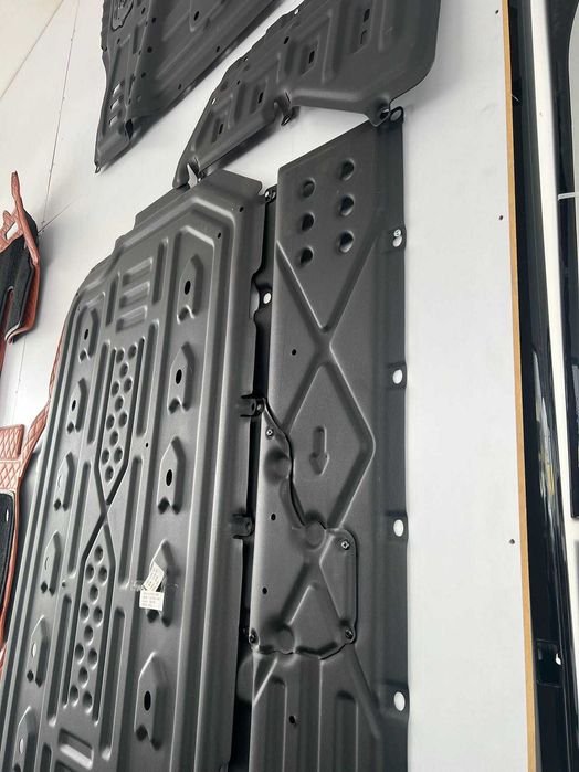 Lixiang L6 L7 L8 L9 Pod Lixiang zashitki