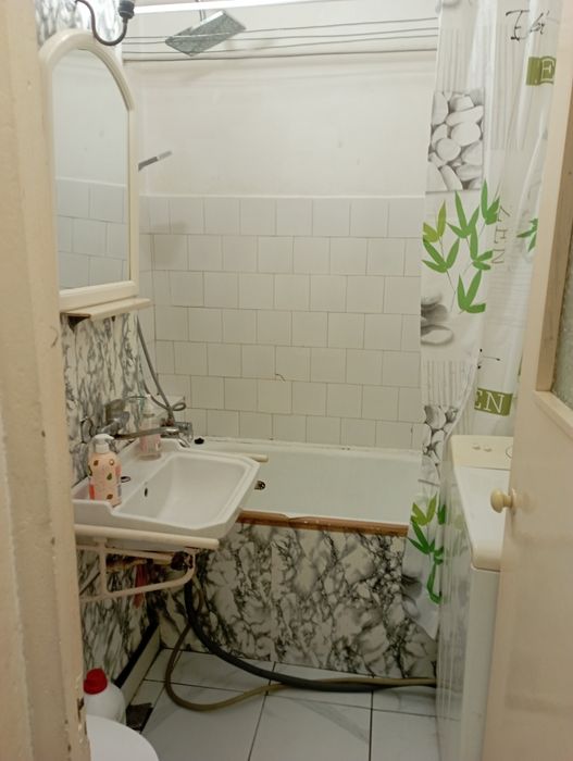 Garsoniera de închiriat zona Micalaca