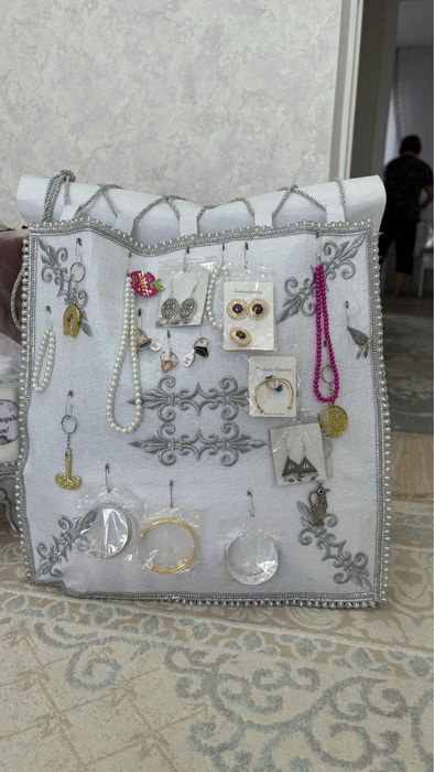 Тойбастар Корзина,коржын