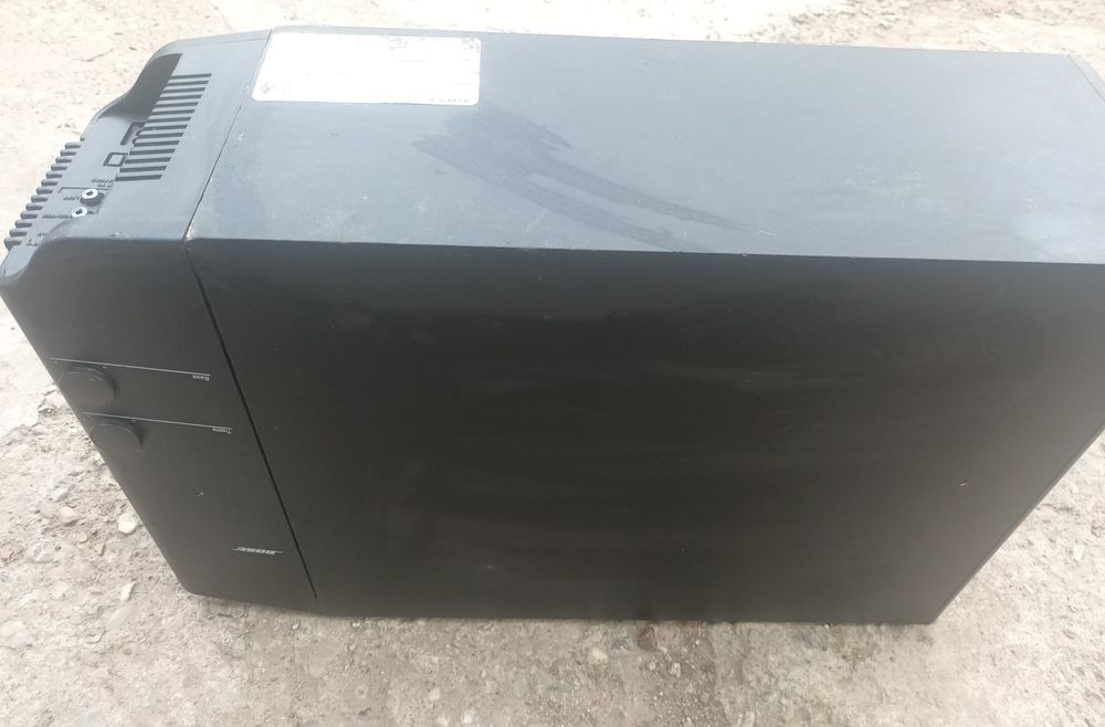 Vând subwoofer bose 100V FreeSpace 3S Bass B - 100W, Ideal pentru Ambient