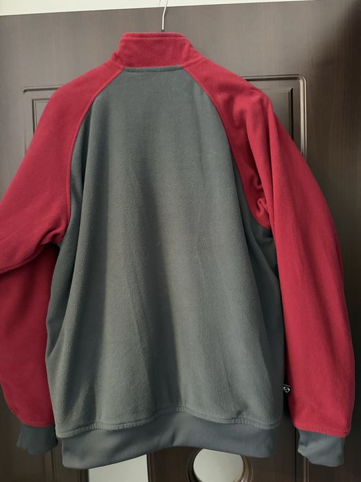 Geaca Nike cu doua fețe