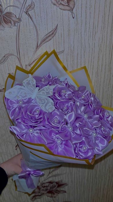 Вечни рози (сатенени) букети