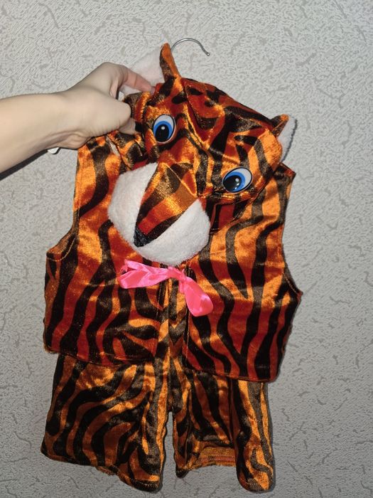 Новогодний костюм тигр снеговик