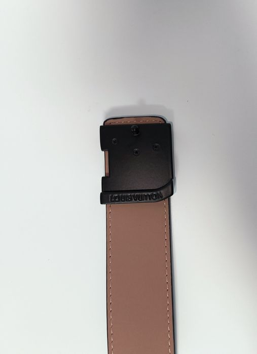 Curea Louis Vuitton neagra