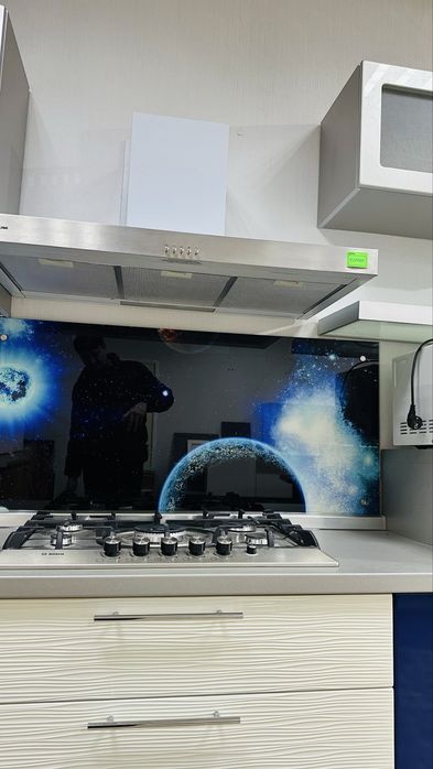 Кухонный гарнитур , распродажа.