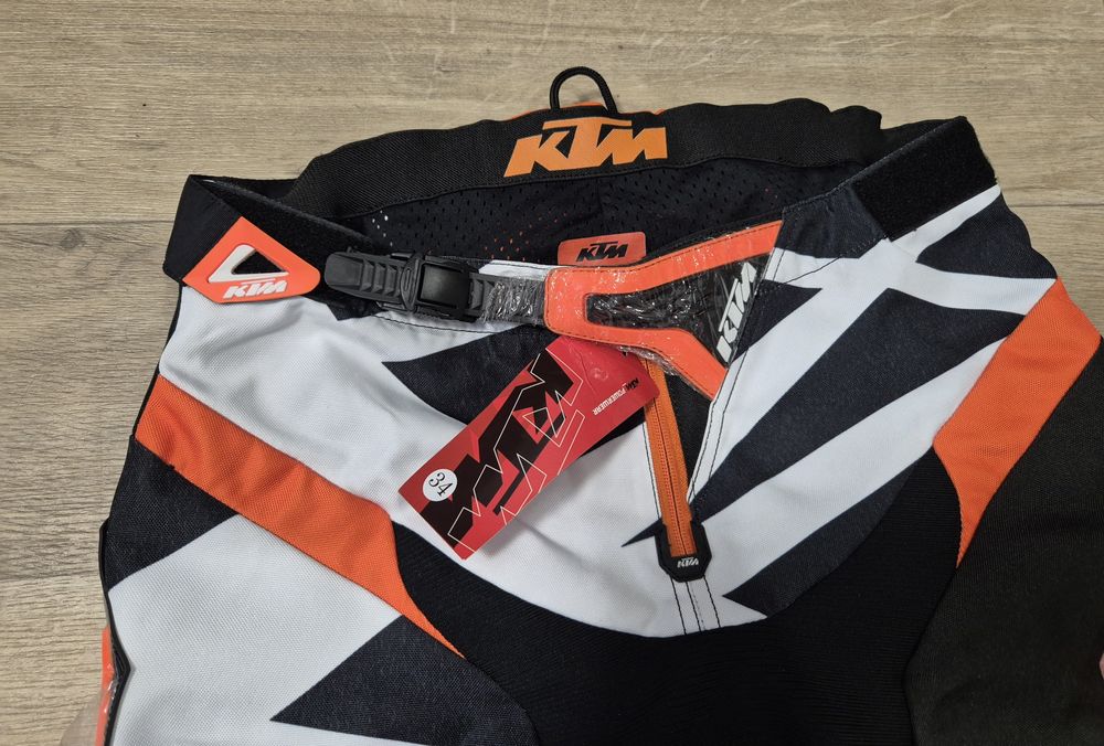 Мотоштаны KTM для эндуро.