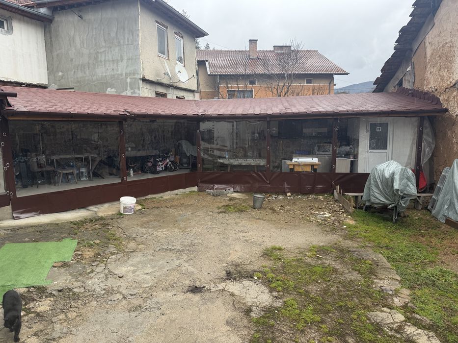 Ветроупорни завеси,тенти сенници-тип чупещо рамо,винил ветробрани