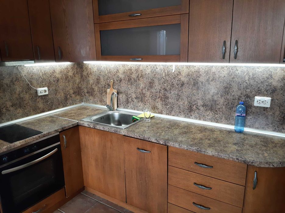 Продава се Тристаен апартамент в София, Люлин 7 - 96 кв.м за 2032 €/кв.м - Снимка #2