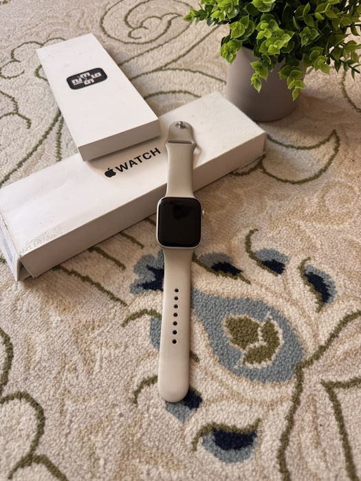 Продам Apple Watch Se2 44mm