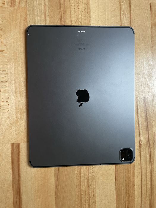Vand, ipad pro 12.9 inch, generatia a 5-a , 128 GB