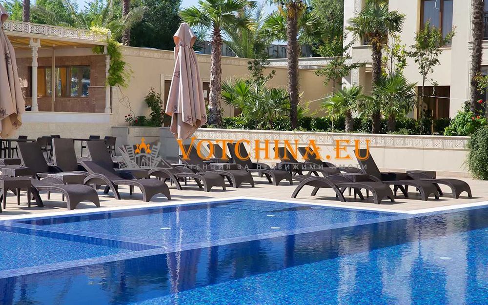 Продава се Двустаен апартамент в Варна, Център - 82 кв.м за 2401 €/кв.м - Снимка #17