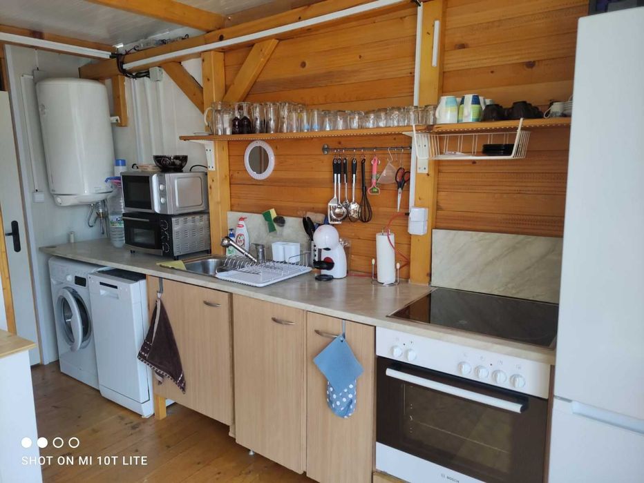 Бунгало с оборудван декинг